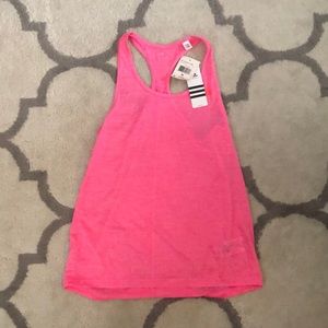NWT women’s adidas workout tank top size M pink